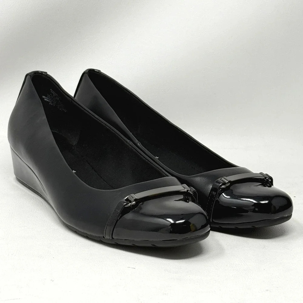 Anne Klein Marion Black Wedge Pumps Patent Shoe Women 9.5M Preppy Office Minimal